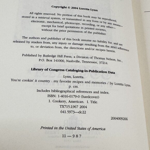 Loretta Lynn Hand Signed Cook Book You're Cookin' It Country Rare 2004 - Picture 6 of 12